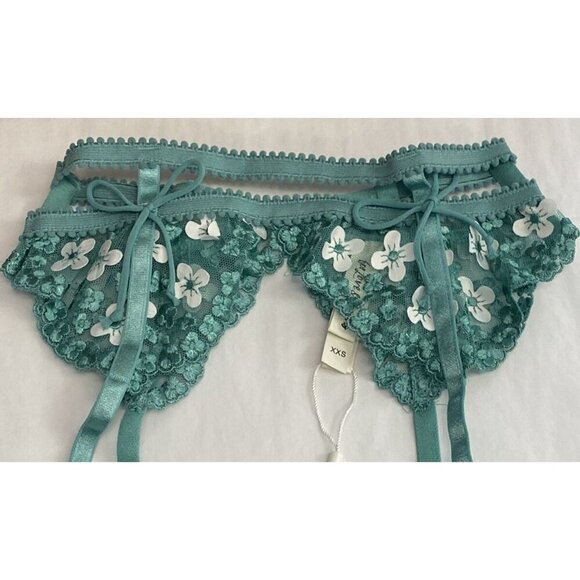 For Love & Lemons XXS Garter Belt Daisy Embroidered Green White New NWT - Picture 4 of 9